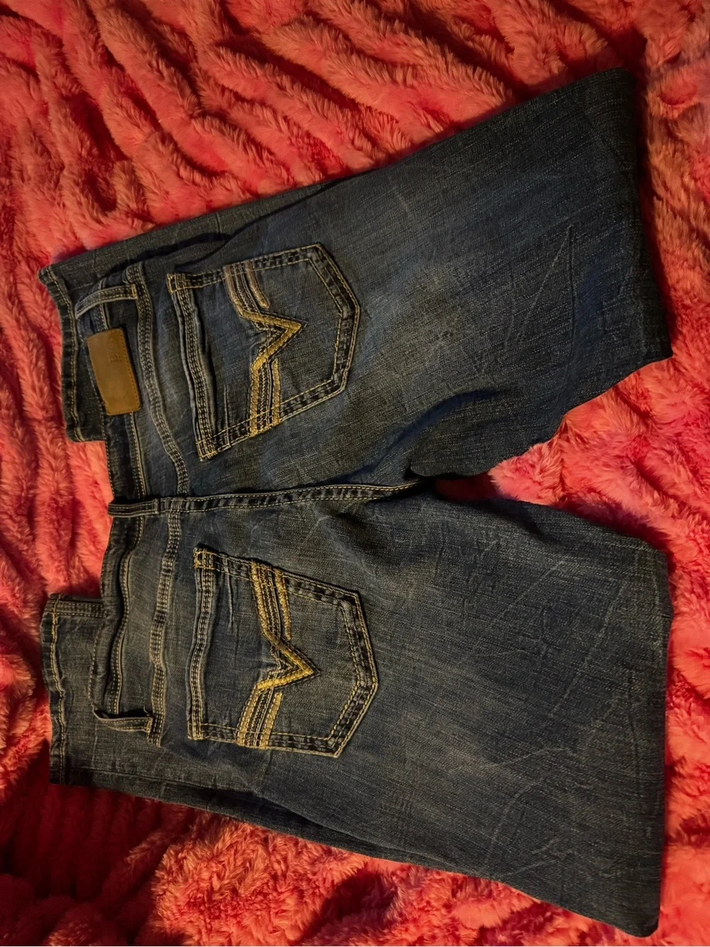 BKE Men's Straight Jeans in Dark Blue with Distressed Knees - Picture 6 of 6